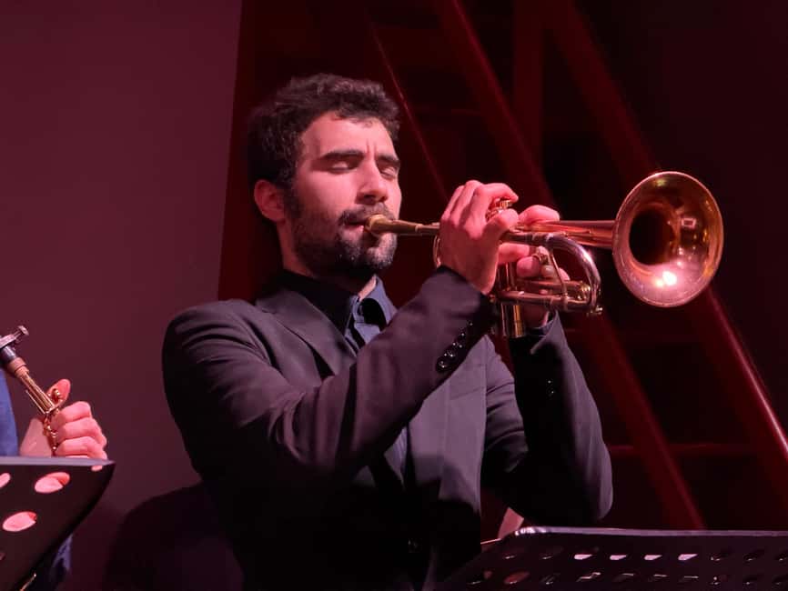 Venice: Live Concert with Dinner or Aperitif at LL JAZZ Club - Service pace can be uneven, so plan with flexibility
