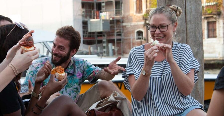Venice: Local Secrets of Venice Tapas & Wine Walking Tour - Cichetti and bacari: what this tour is really selling