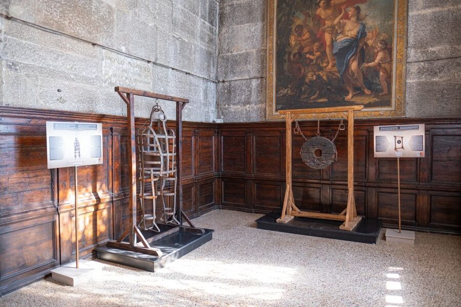 Venice: Lords of the Night Prison’s Palace Cells & Tortures - Secret passage between prisons: the 1500s detail you will feel