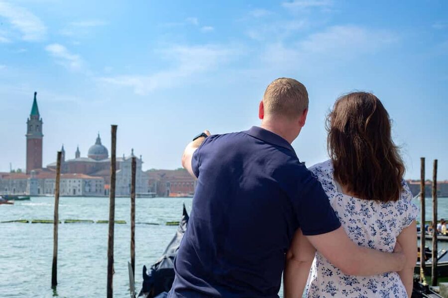 Venice: Memories in Pictures - Meeting at Caffè Florian, then walking with a plan