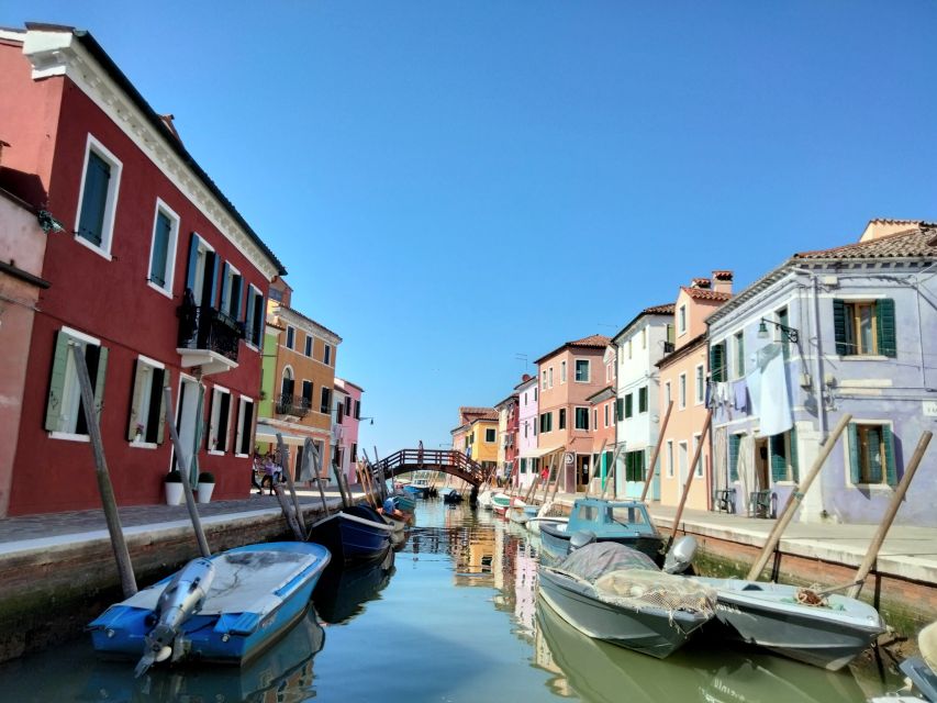 Venice: Murano and Burano Excursion - Meeting the Guide at Pietà Church and Getting on the Boat