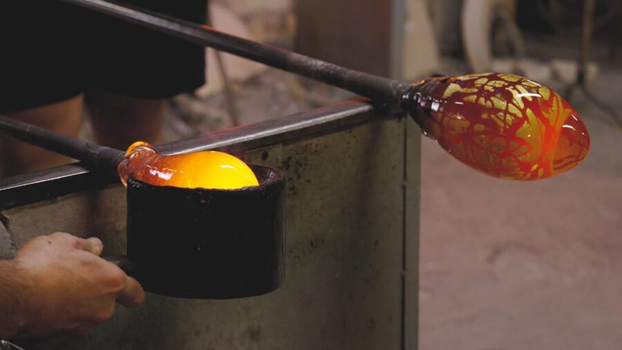 Venice: Murano Glass Factory Guided Tour with Prosecco - Who this tour is best for