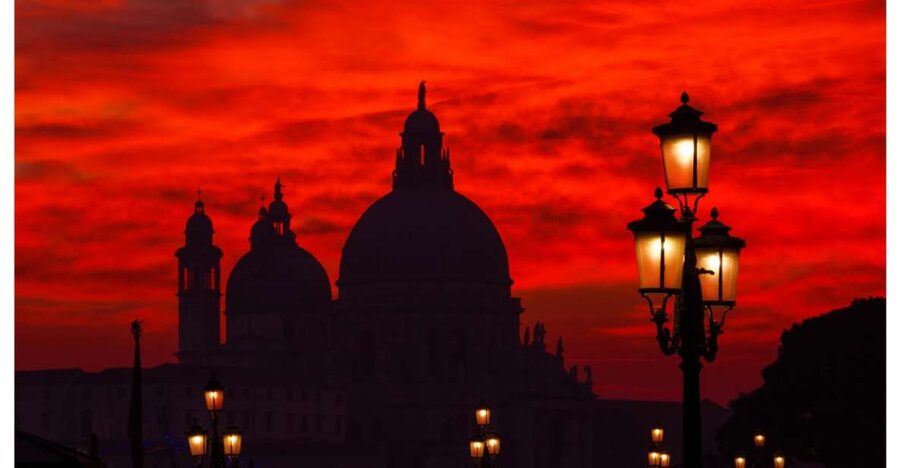 Venice: Mysterious Tales of Ghosts and Murders - Key Highlights You’ll Actually Notice