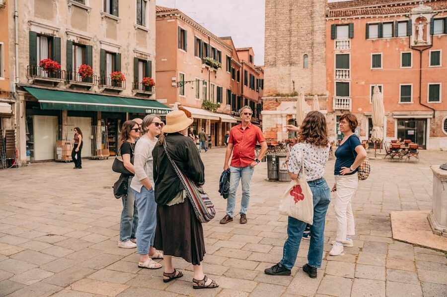 Venice: Off-the-Beaten-Path Small-group Walking Tour - Ways Tours and the small-group model