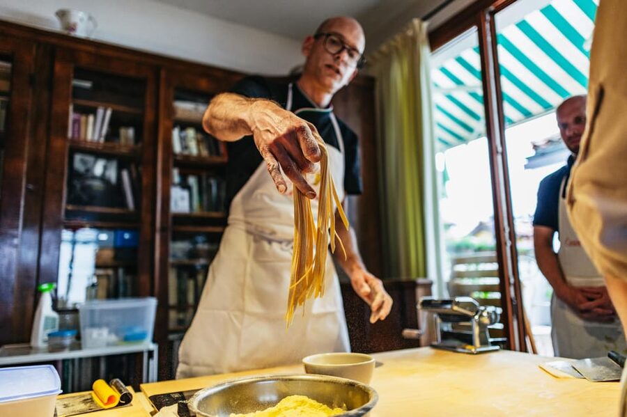 Venice: Pasta and Tiramisu Cooking Class at a Local's Home - Price and Value: Is $215.24 Worth It?