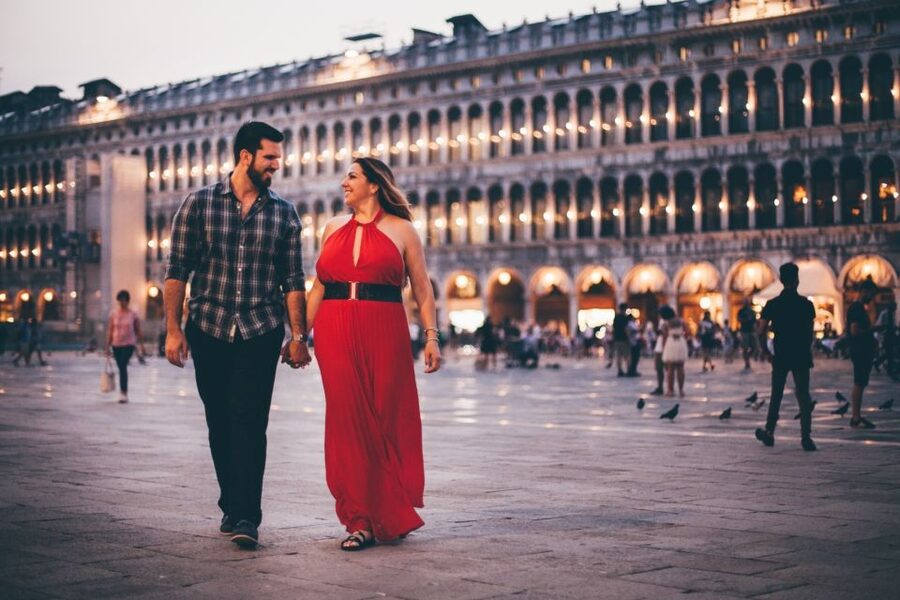 Venice: Personal Travel and Vacation Photographer Services - Practical Venice Tips So Your Shoot Looks Better