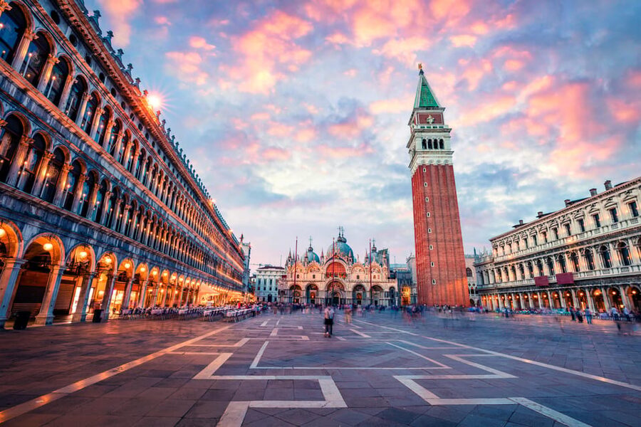 Venice: Priority Access to St. Mark's Basilica & Guided Tour - Skip-the-line entry and how to make it actually pay off