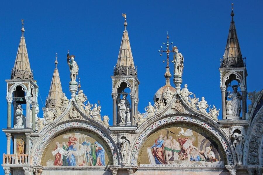 Venice: Private 2-Hour Doge's Palace Tour - Meet by Palazzo Ducale and step into Doge’s Palace fast