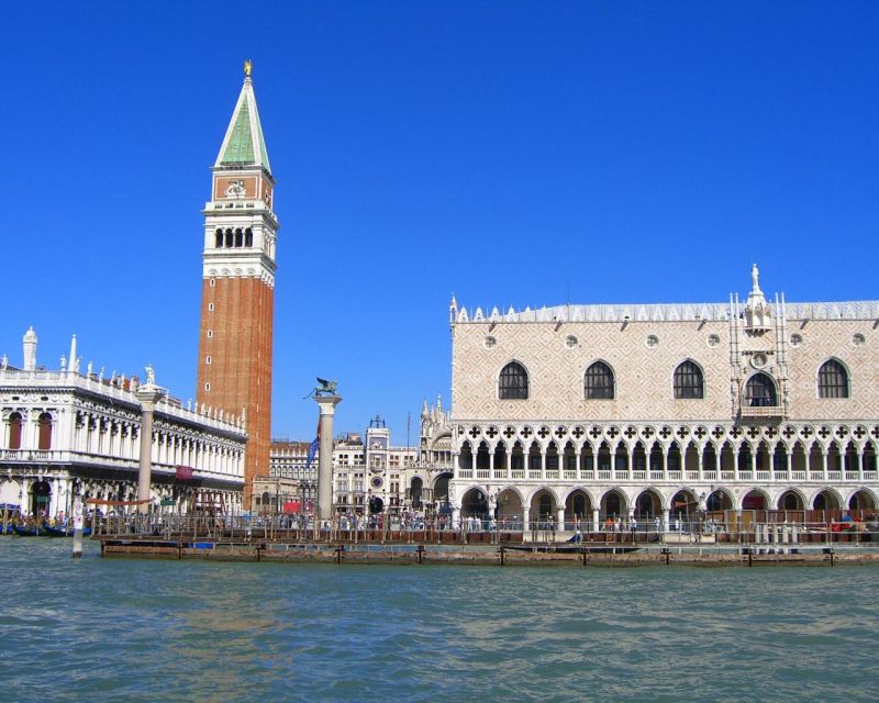 Venice: Private 2-Hour Walking Tour - Fondaco Dei Tedeschi, Fenice Theatre, Santa Maria Della Salute, Frari, and Accademia