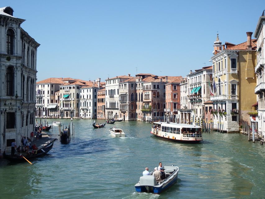 Venice: Private 2-Hour Walking Tour - From Colonna di San Todaro into Piazza San Marco