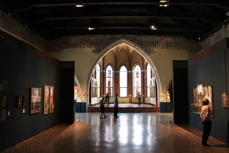 Venice: Private Accademia Gallery and Dorsoduro Guided Tour - Accademia Gallery with a private guide, not a museum maze