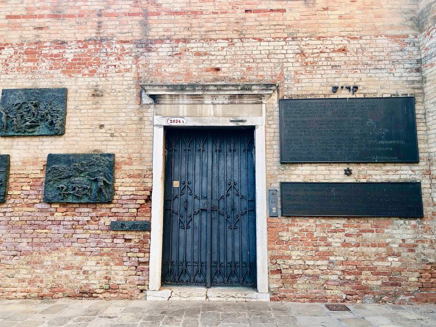 Venice: Private Cannaregio and Jewish Quarter Tour - Starting Near Rialto: Why Cannaregio Feels Different