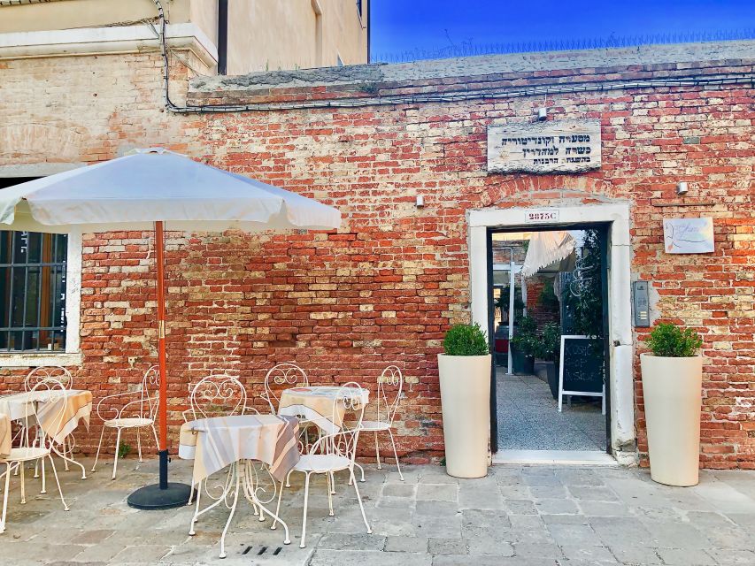 Venice: Private Cannaregio and Jewish Quarter Tour - Optional Add-Ons: Jewish Museum, Synagogues, and Lido Cemetery