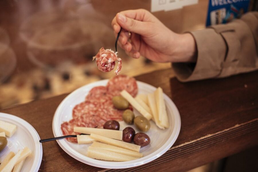 Venice: Private Food Tour – 10 Tastings with Locals - Meeting at Campo Manin, then walking the real Venice way