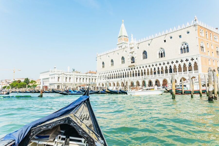 Venice: Private Gondola Ride along Grand Canal - Peggy Guggenheim Collection: A Landmark Pause by the Water