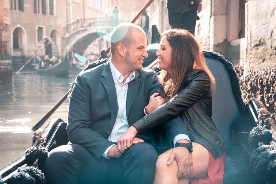 Venice: Private Gondola Ride with Photo Shoot - When This Experience Is a Perfect Fit