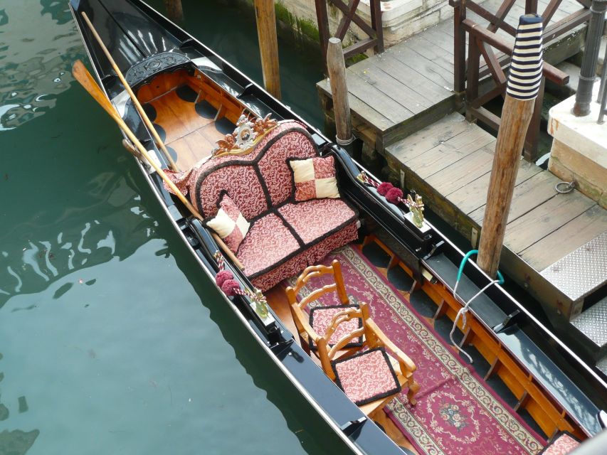 Venice: Private Gondola Tour - The Music Upgrade: When the Accordion Makes Sense
