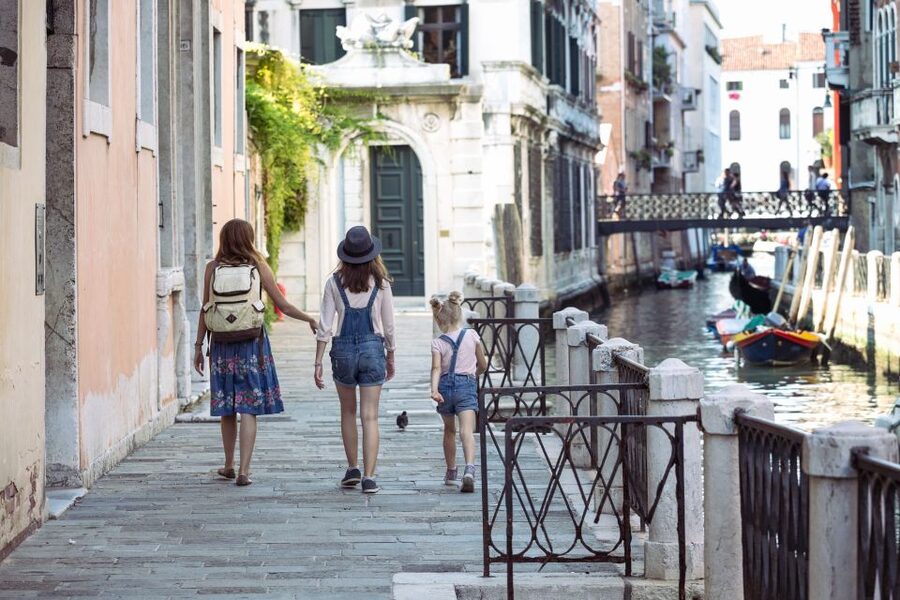 Venice: Private Local Highlights & Hidden Gems Tour - The Villa-Looking Contemporary Art Stop