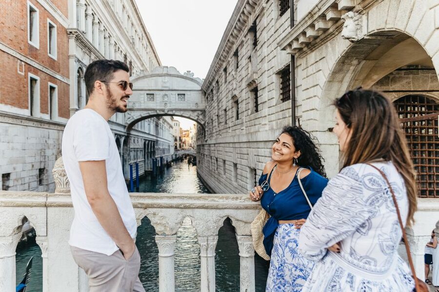 Venice: Private Tour with a Local Guide - Adding churches and museums without blowing the budget
