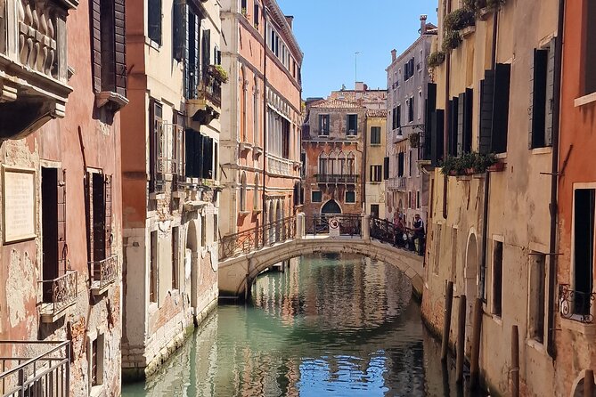 Venice Private Walking Tour - The guides make the difference: local perspective and crowd savvy