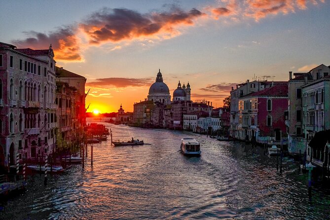 Venice Private Walking Tour with a Local - Food Breaks: Local Coffee, Snacks, and How to Order Like You Mean It
