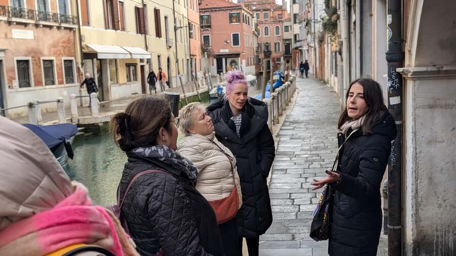 Venice: Rialto Market Street Food Tour - Rosa Salva - San Salvador dessert stop: gelato or pastry payoff
