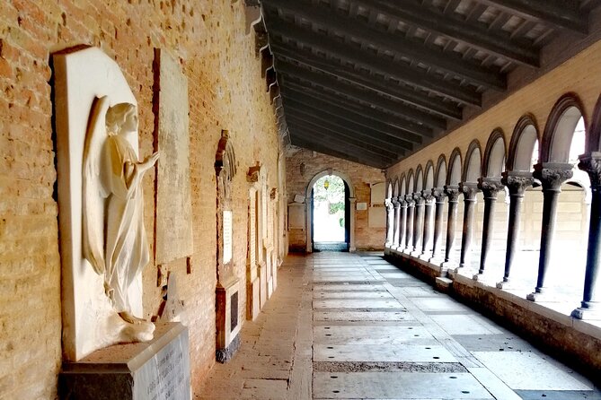 Venice's Cemetery on San Michele Island Tour - Chiesa di San Michele first: what you’ll see and why it matters