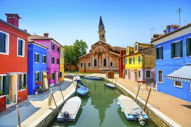 Venice’s Colorful Islands: Private Murano, Burano & Torcello Tour - Burano Lace and Colorful Houses: The Part That Feels Like a Postcard