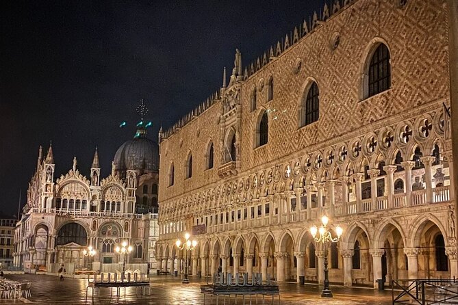 Venice- Saint Mark's Basilica Exclusive Night Tour - Entering St. Mark’s at Night: Skip the Line, Keep the Flow