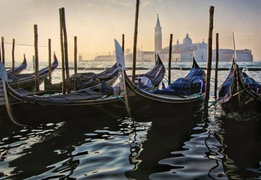 Venice: Saint Mark's Basilica Private Tour at Night - Who This Night Tour Fits Best (and Who Might Skip It)