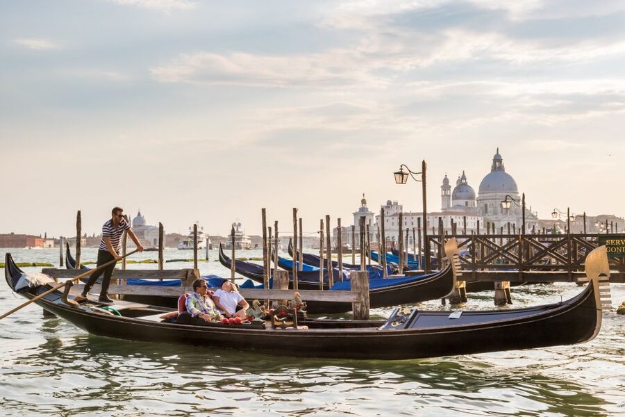 Venice: Shared Gondola Ride Across the Grand Canal - Shared Gondola Layout: Up to 5 Other People on Board