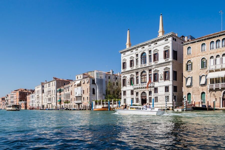 Venice: Shared Gondola Ride Across the Grand Canal - Teatro La Fenice and Campo Manin: Venice Landmarks From the Water
