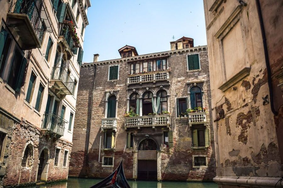 Venice: Shared Gondola Tour - Weather and the Not-guaranteed Factor