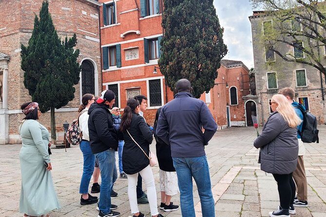 Venice Sightseeing Small Group Walking Tour with a Local Guide - Ponte di Rialto and the Marco Polo link you’ll actually remember