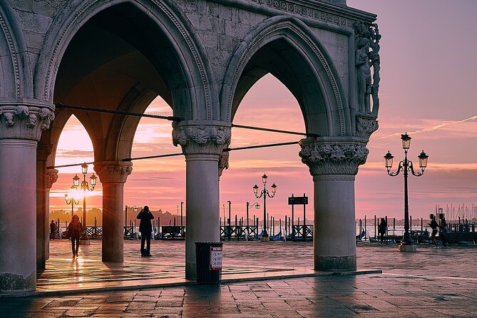 Venice Sightseeing Walking Tour for Kids and Families - Pacing, walking time, and what to expect on your feet