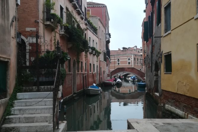Venice Sightseeing Walking Tour with a Local Expert - Where it starts: Campiello dei Squelini in Dorsoduro