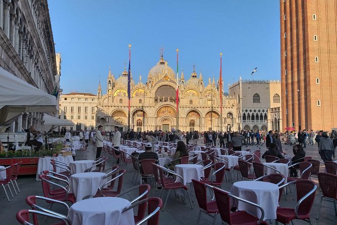 Venice Skip the line of San Mark Basilica and Doge's Palace Tour - Meeting at Piazza San Marco, Then Getting Oriented Fast