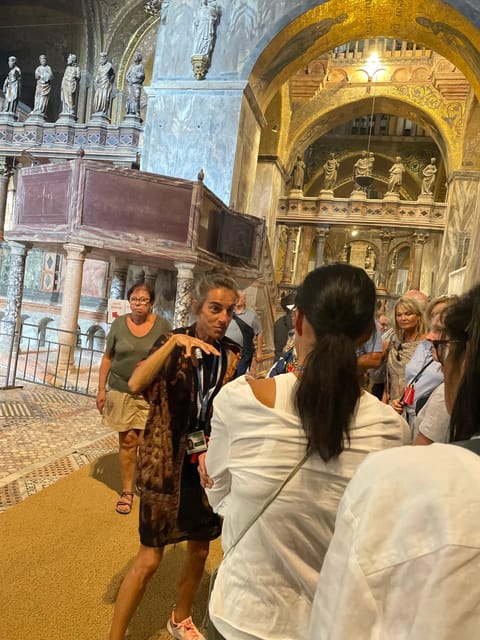 Venice: St. Mark's Basilica & Doge's Palace Tour with Ticket - Meeting at Saint Mark’s Square, Then a Guided Start That Actually Helps
