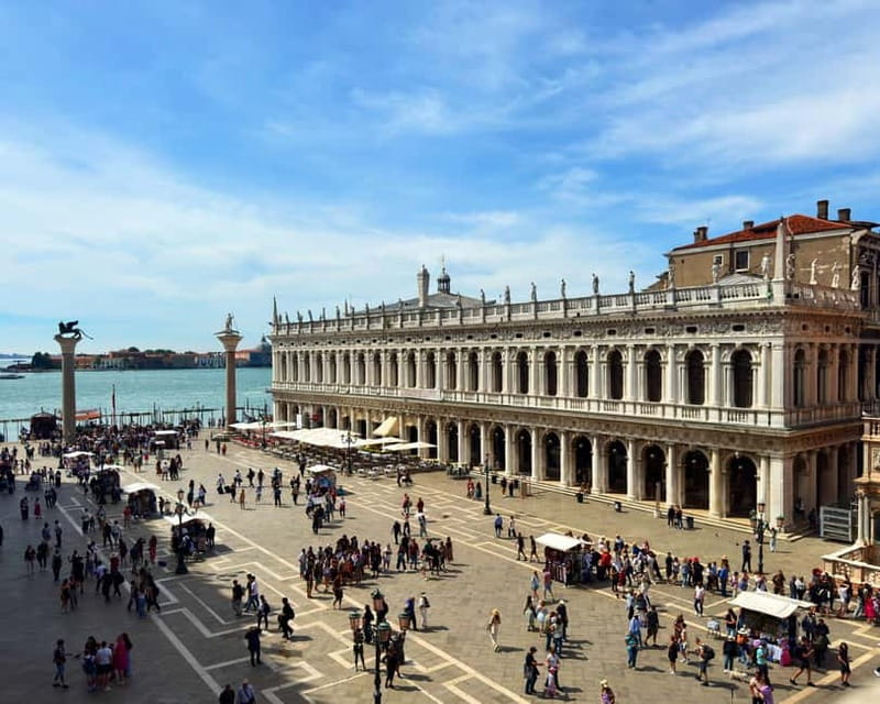 Venice: St. Mark's Basilica Guided Tour and Terrace Option - Entering St. Mark’s Basilica faster with a live guide