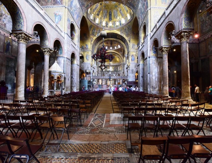 Venice St. Mark's Basilica Guided tour & optional Pala d'Oro - Sound and photos: small tips that make a difference