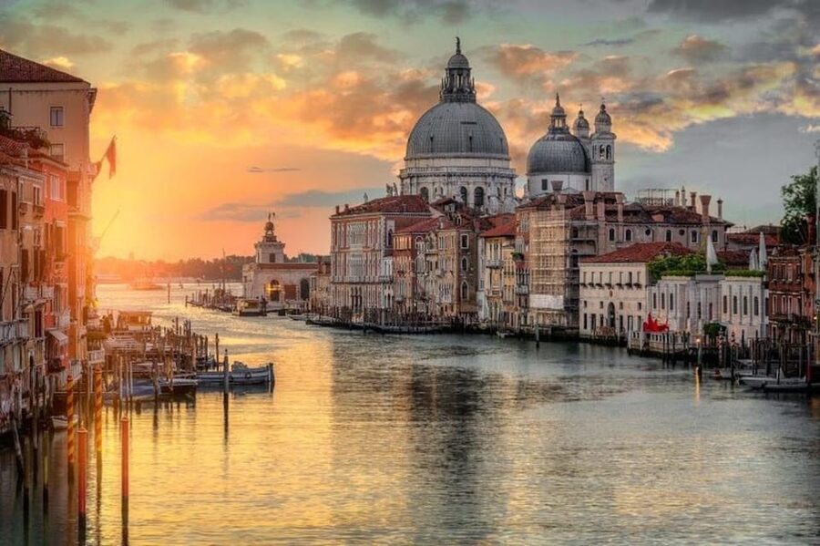 Venice: St. Mark’s Basilica Live Guided Tour - St. Mark’s Basilica With a Guide, Why It Matters