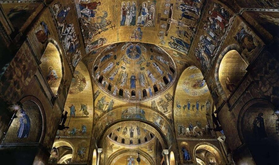 Venice: St. Mark's Basilica Skip-the-Line Entry & Audioguide - First Glance Outside: What to Look At Before You Walk In