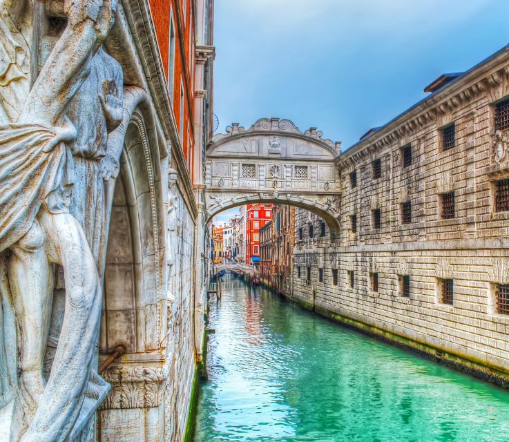 Venice: St. Mark's Basilica Tour with Doge's Palace Option - St. Mark’s Square, Winged Lion Column, and How to Find Your Host