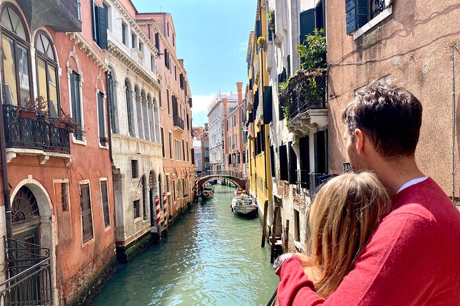 Venice Street Food Tour with Local Guide with Local Food Market Visit - Inside the cicchetti bar experience (and why ordering feels easier after)