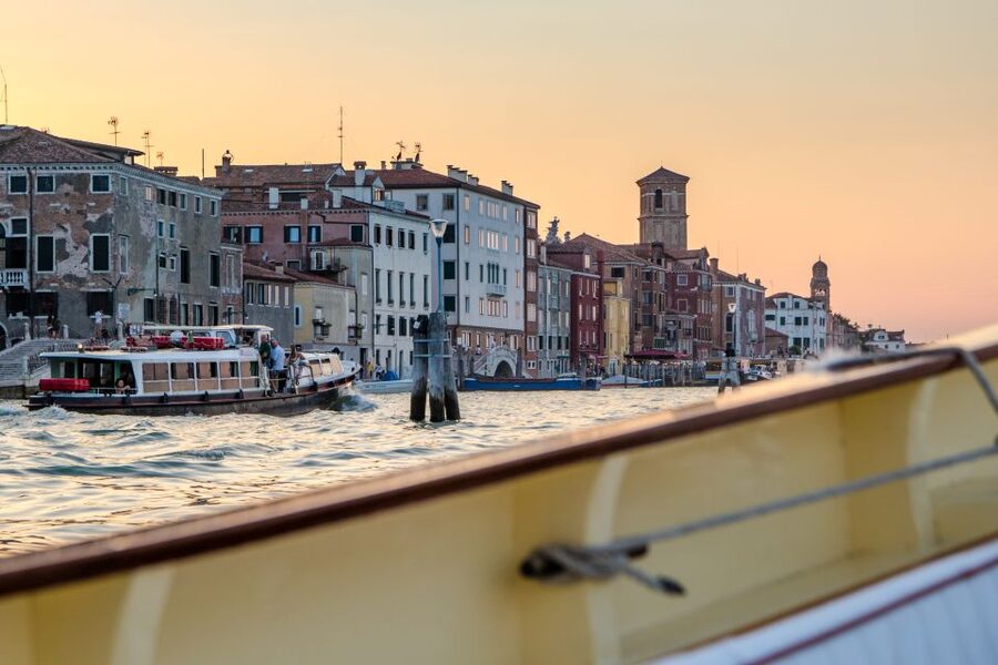 Venice: Sunset Cruise by Typical Venetian Boat - Sunset timing and weather: why your hour matters