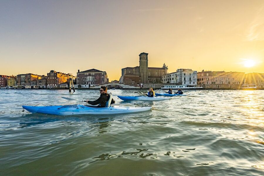 Venice: Sunset Kayak Tour in the Canals - Timing, Weather, and What Sunset Feels Like in the Real World