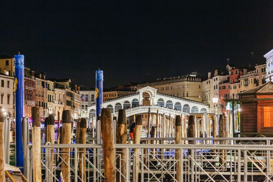 Venice: The Ghost & Legends Walking Tour - How scary is it, and what pace should you expect?