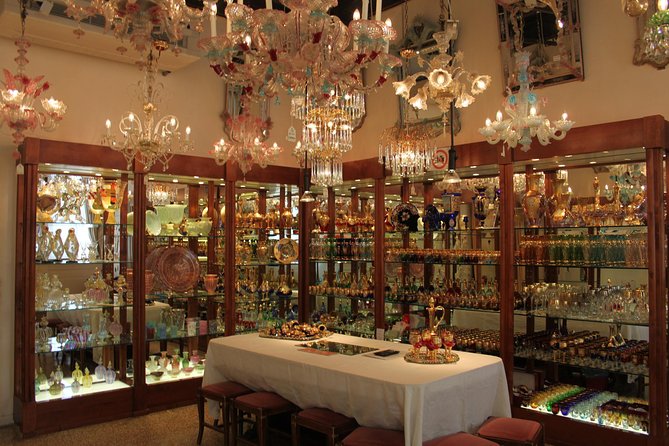 Venice: The Islands of the Lagoon Guided Tour - Burano: Pastel Houses, San Martino, and a Lunch Break You Control