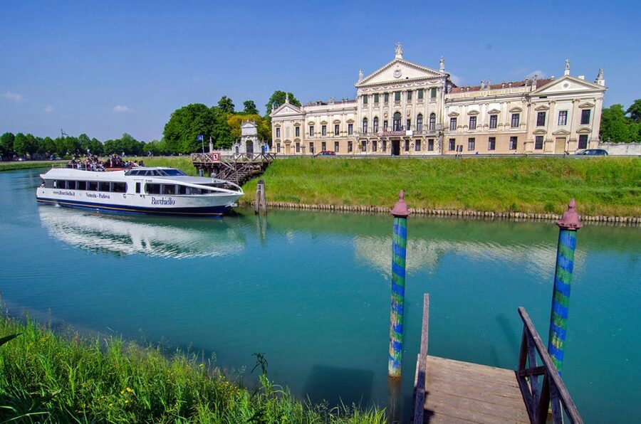 Venice to Padua Full-Day Brenta Riviera Boat Cruise - First villa stop at Malcontenta: Villa Foscari (La Malcontenta)