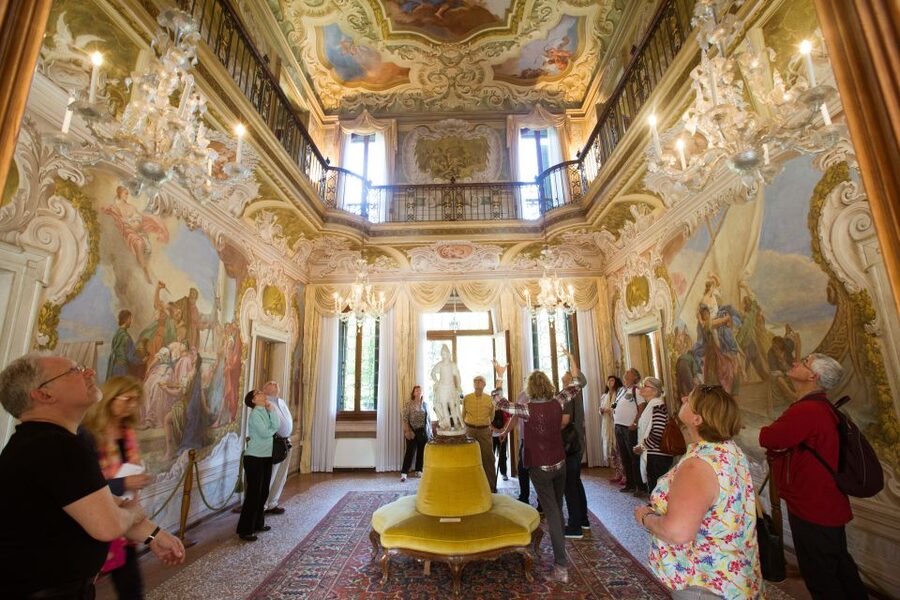 Venice to Padua Full-Day Brenta Riviera Boat Cruise - Price and value: what your $157.47 is really paying for